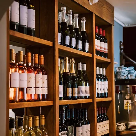 Allerdale Court Отель