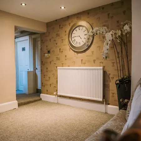 מלון Allerdale Court קוקרמאות'