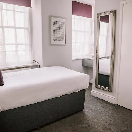 מלון Allerdale Court קוקרמאות'